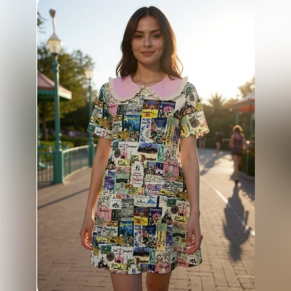 Retro Print Mini Dress with Pink Collar - Picture 2 of 10